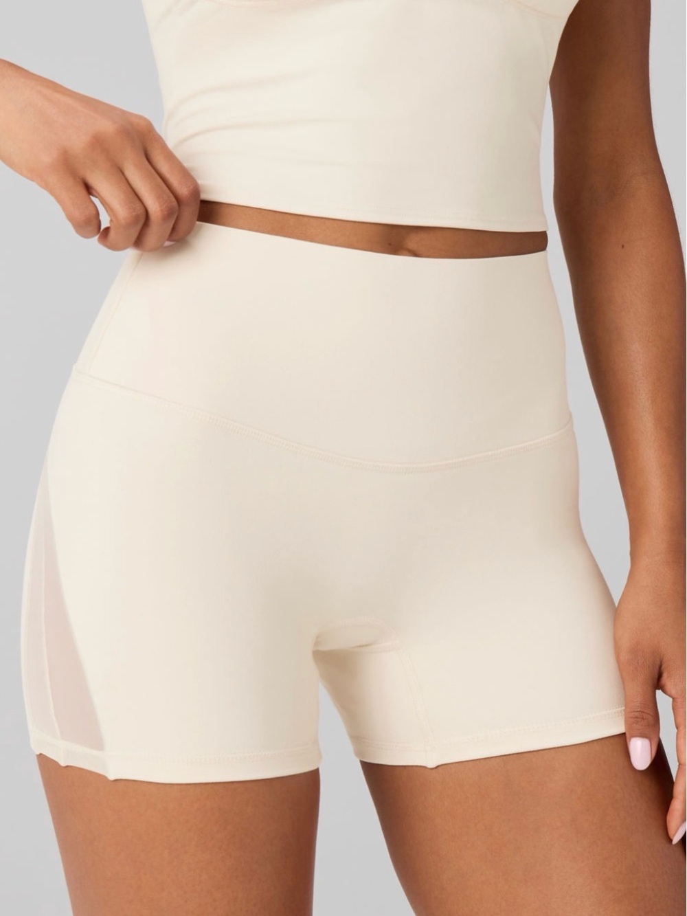 Fabletics The No-Seam PureLuxe TLC Mesh Short 4"